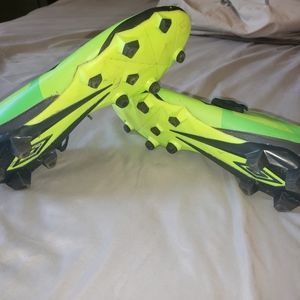 Umbro Men's Soccer Cleats size 12